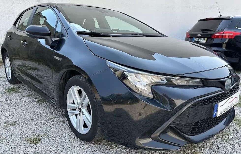 toyota-corolla-2020-hibrido-a-gasolina-1798cc