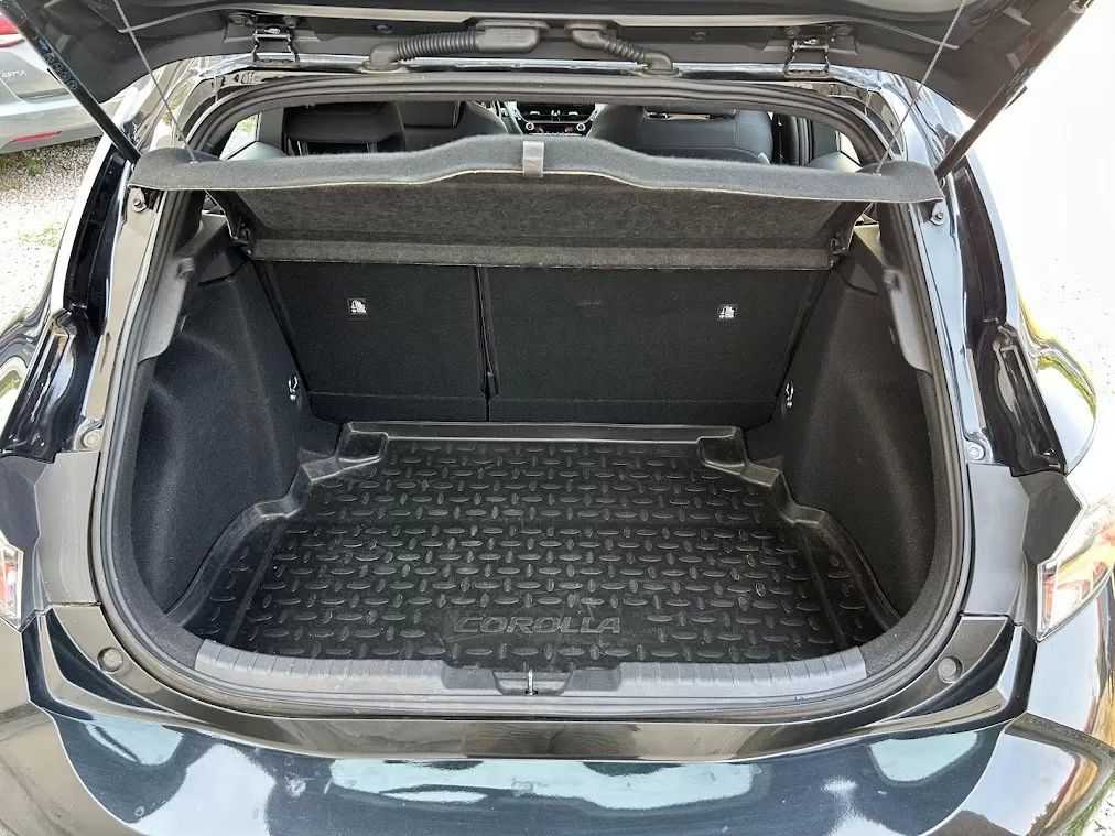 toyota-corolla-2020-hibrido-a-gasolina-1798cc