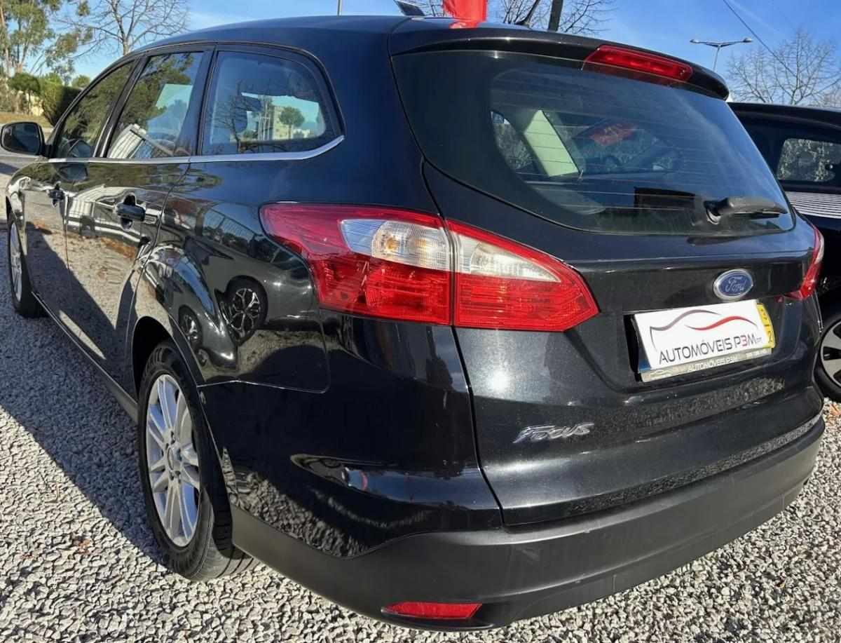 ford-focus-sw-2013-diesel-1560cc