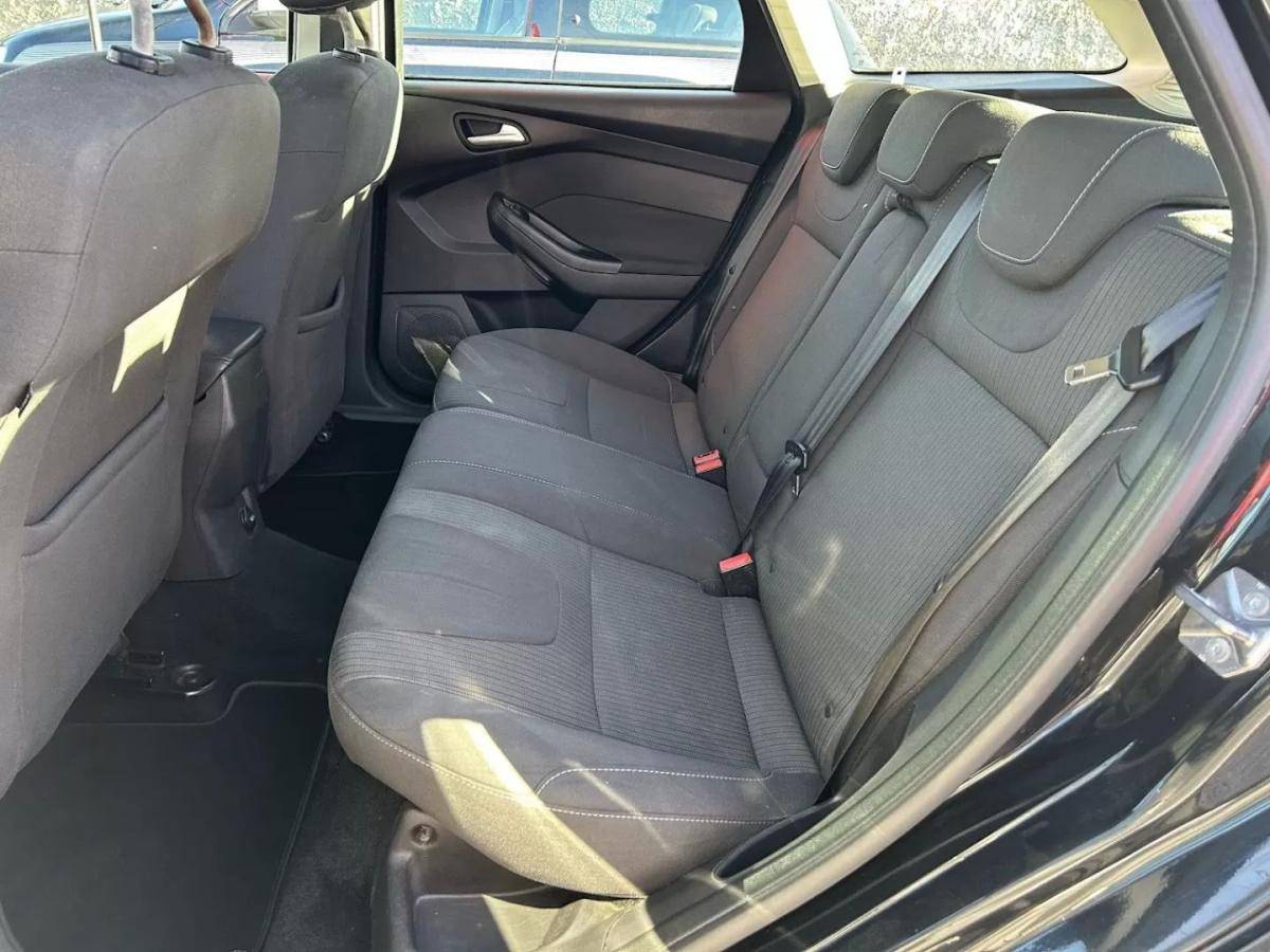 ford-focus-sw-2013-diesel-1560cc