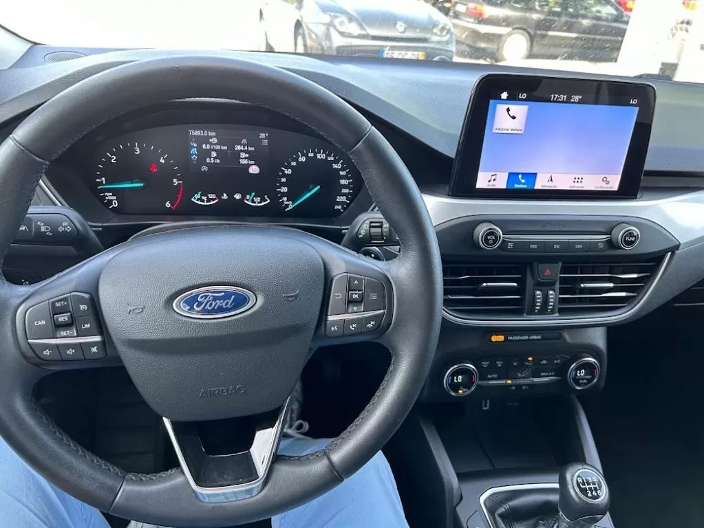 ford-focus-sw-2019-diesel-1499cc