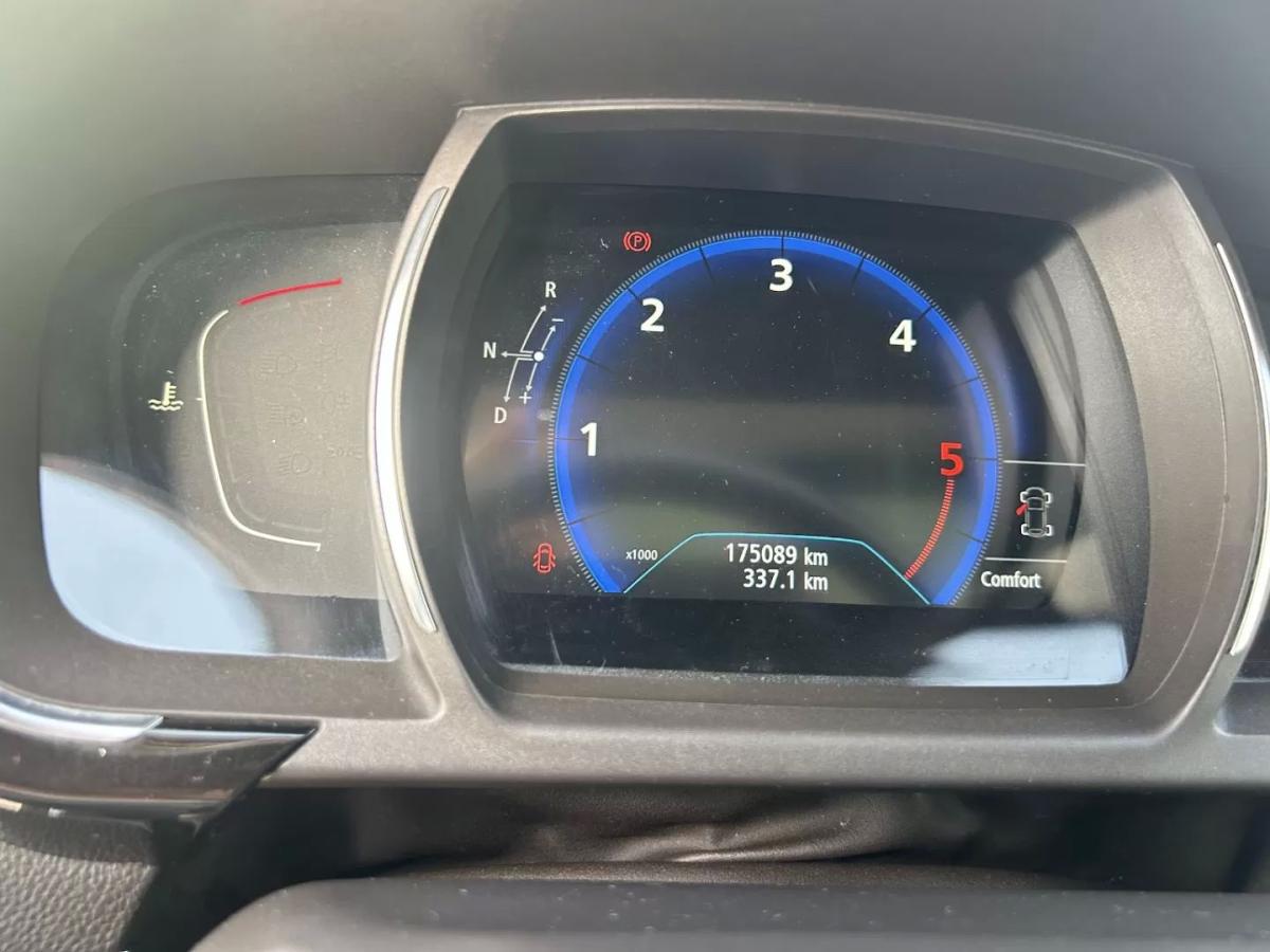 renault-espace-2016-diesel-1598cc