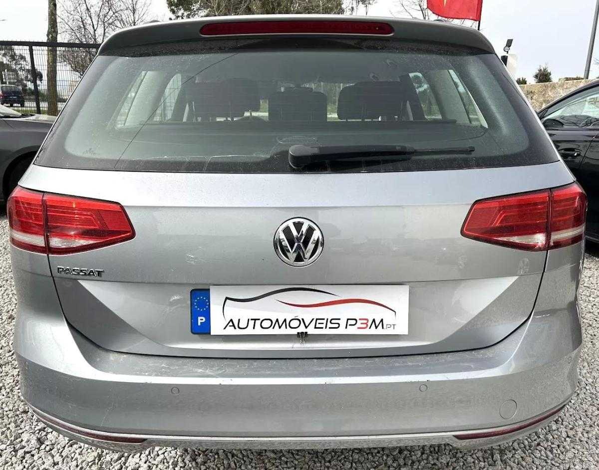 volkswagen-passat-variant-2018-diesel-1598cc