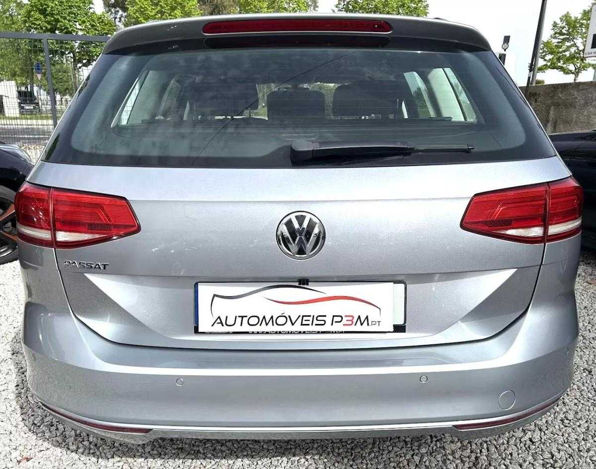 volkswagen-passat-variant-2018-diesel-1598cc