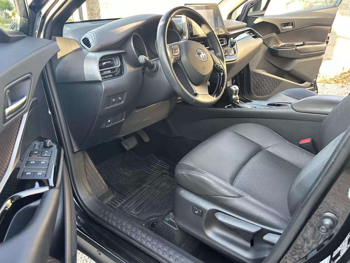 toyota-c-hr-2018-hibrido-a-gasolina-1798cc