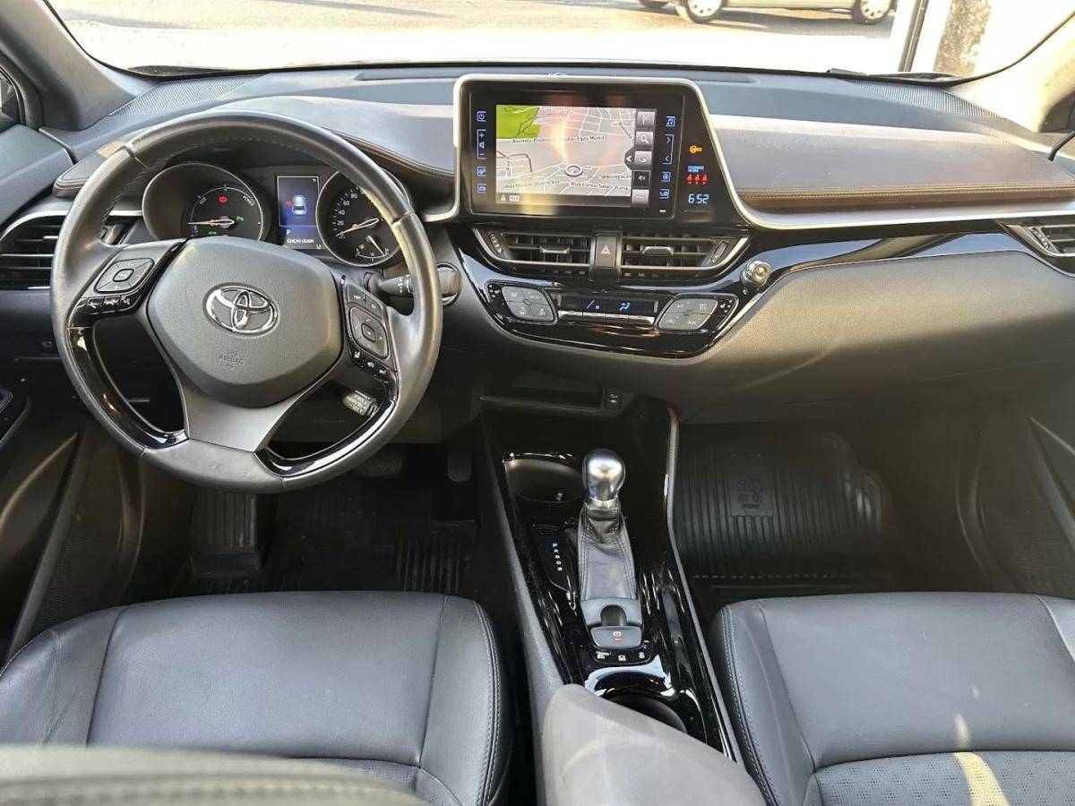 toyota-c-hr-2018-hibrido-a-gasolina-1798cc