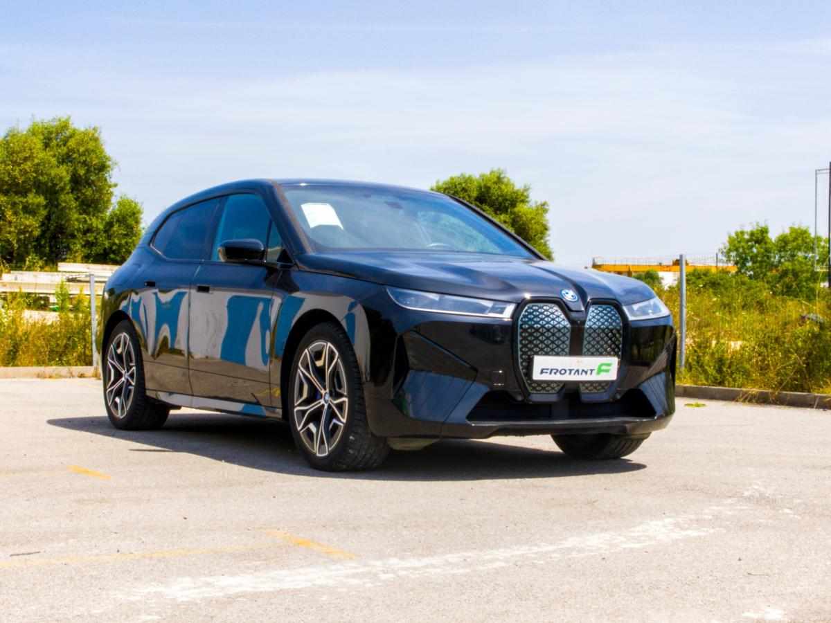 bmw-ix-xdrive40-2022-eletrico