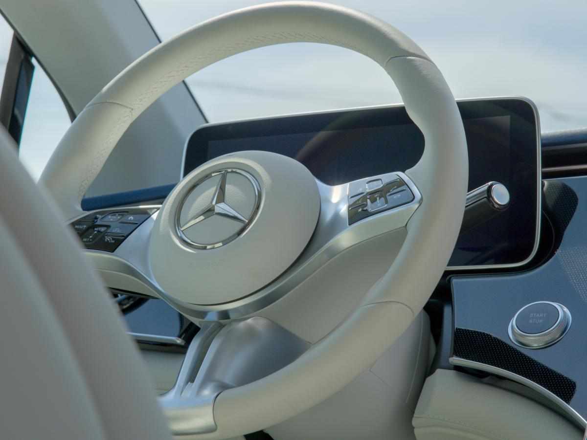 mercedes-benz-eqe-350-2024-eletrico