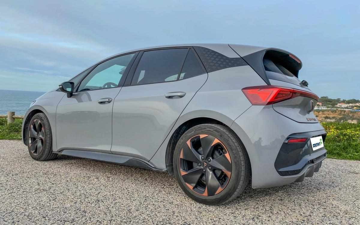 cupra-born-58-kwh-2022-eletrico