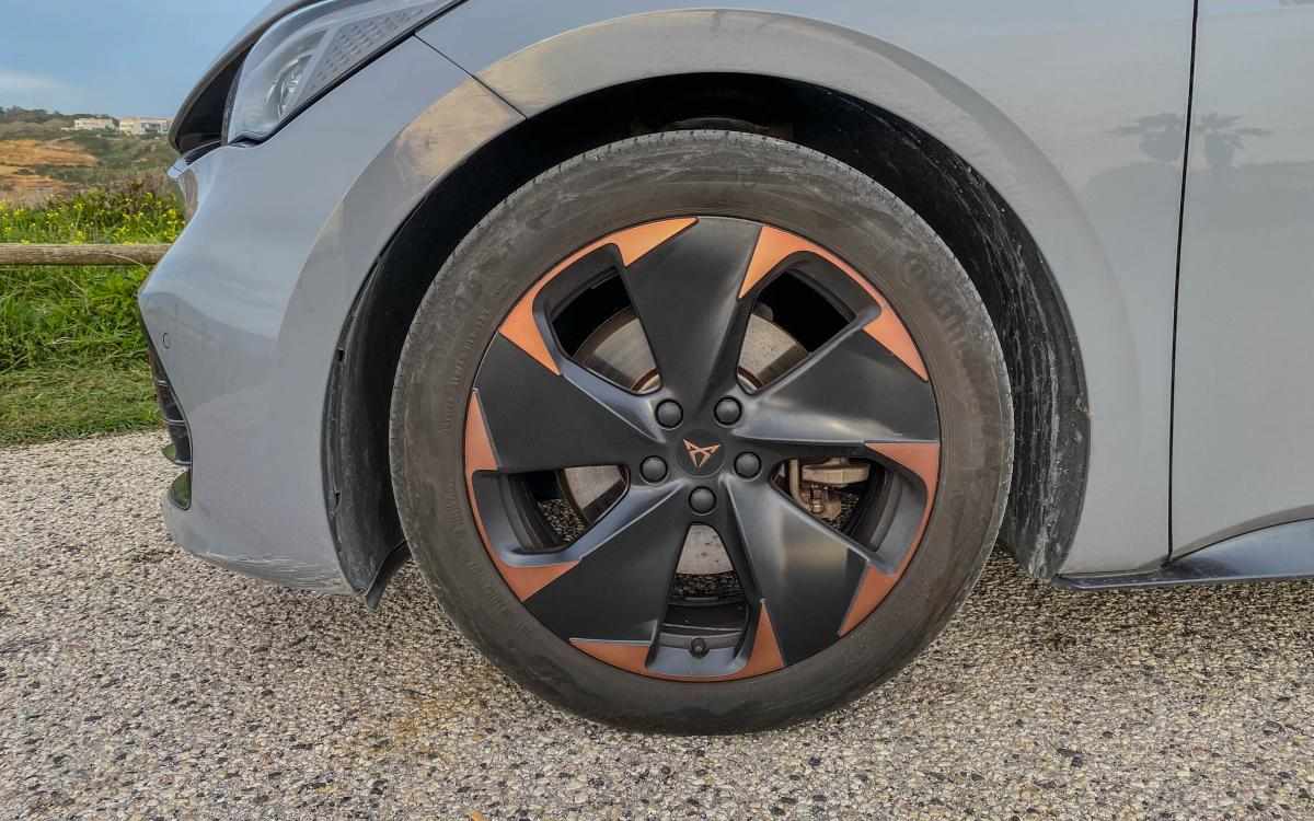 cupra-born-58-kwh-2022-eletrico