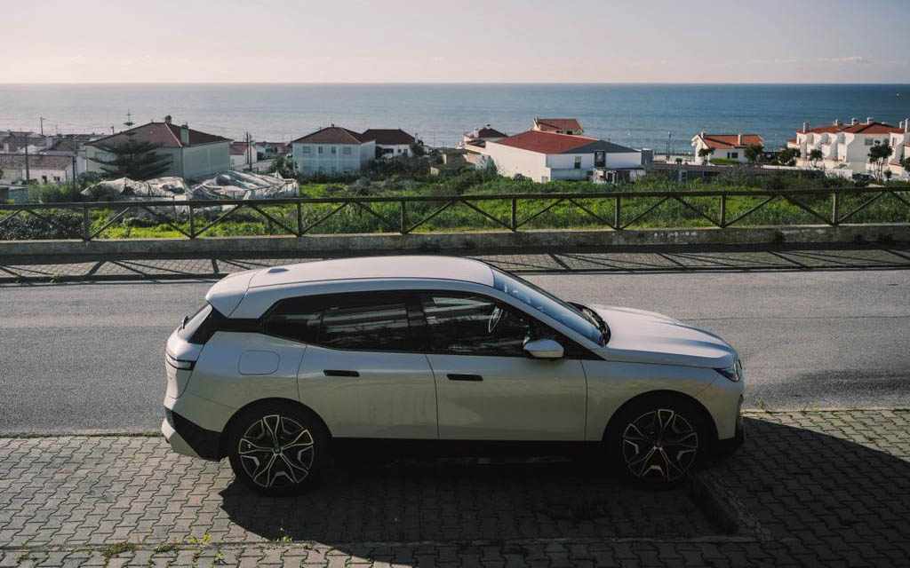bmw-ix-xdrive40-2022-eletrico