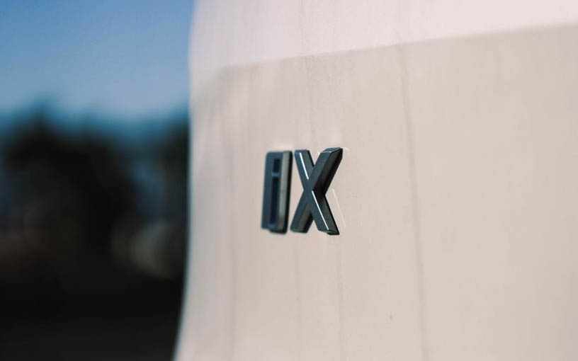 bmw-ix-xdrive40-2022-eletrico