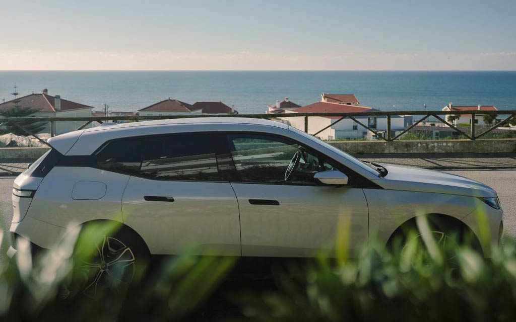 bmw-ix-xdrive40-2022-eletrico