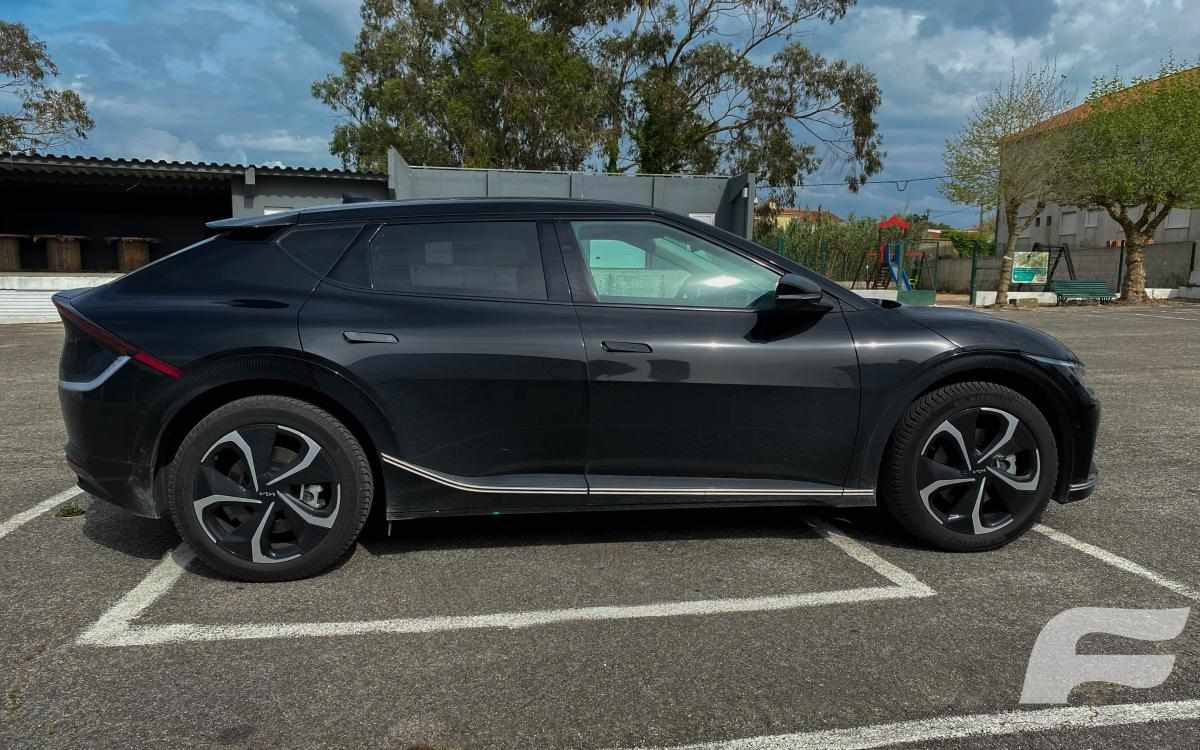 kia-ev6-77-4-kwh-2023-eletrico