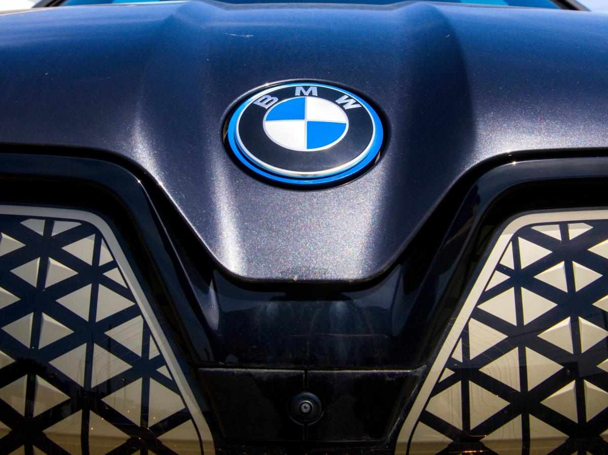 bmw-ix-xdrive40-2022-eletrico