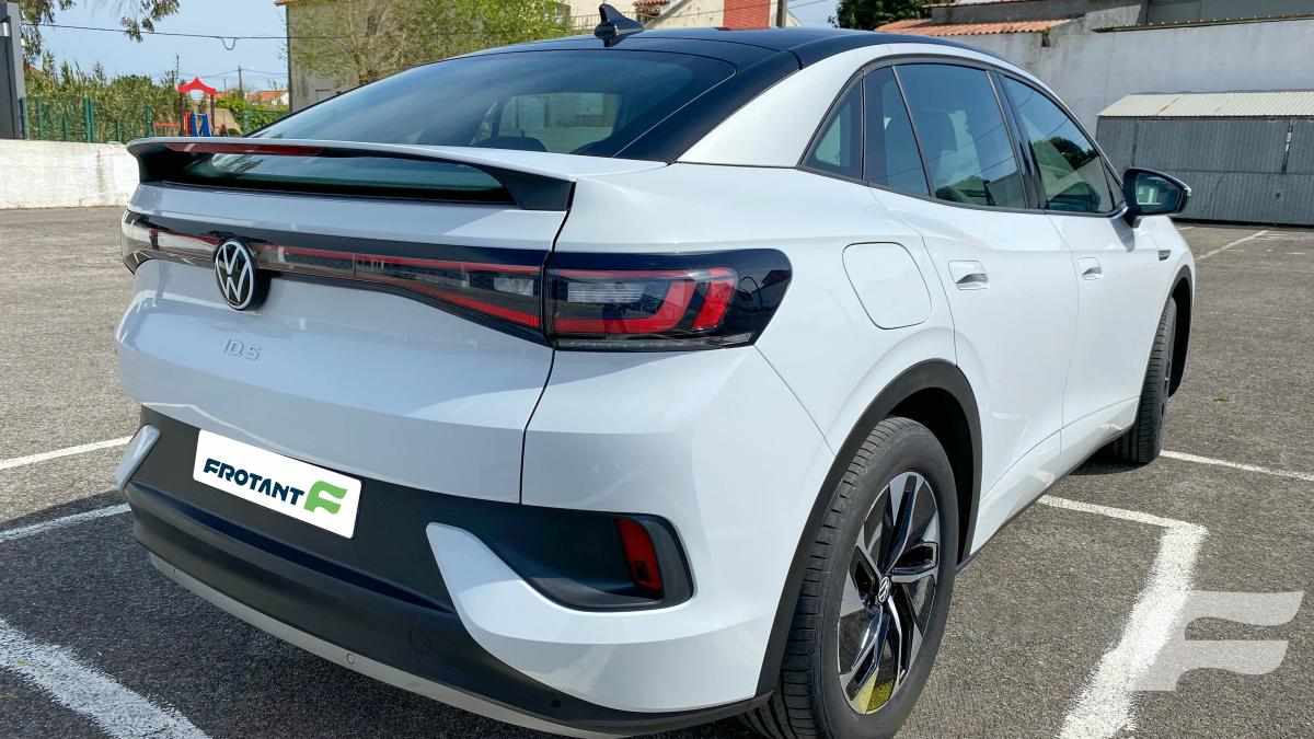 volkswagen-id-5-1-geracao-2023-eletrico