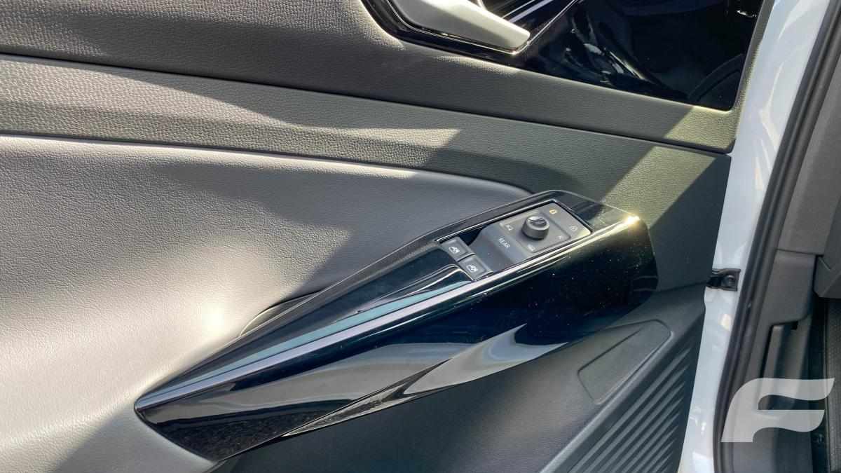 volkswagen-id-5-1-geracao-2023-eletrico