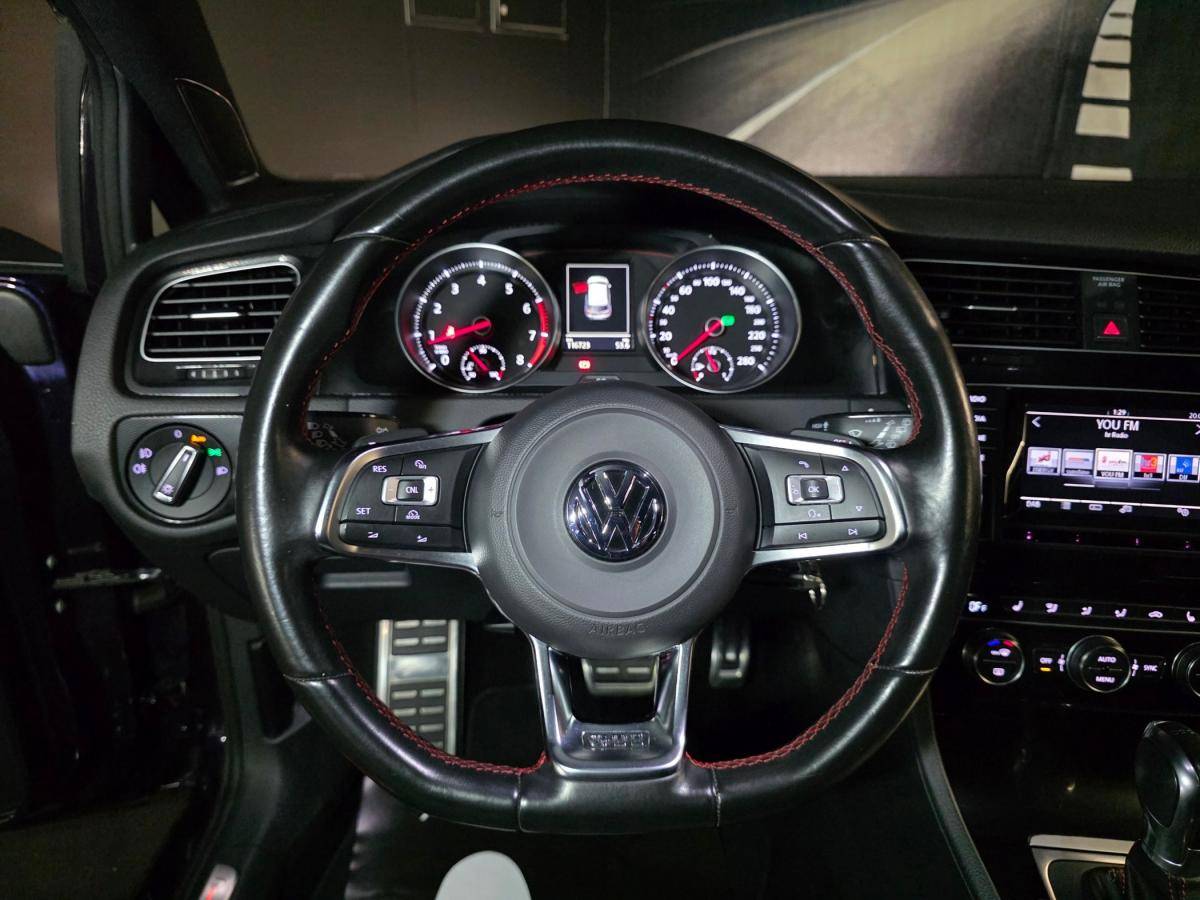 volkswagen-golf-2015-gasolina-1984cc