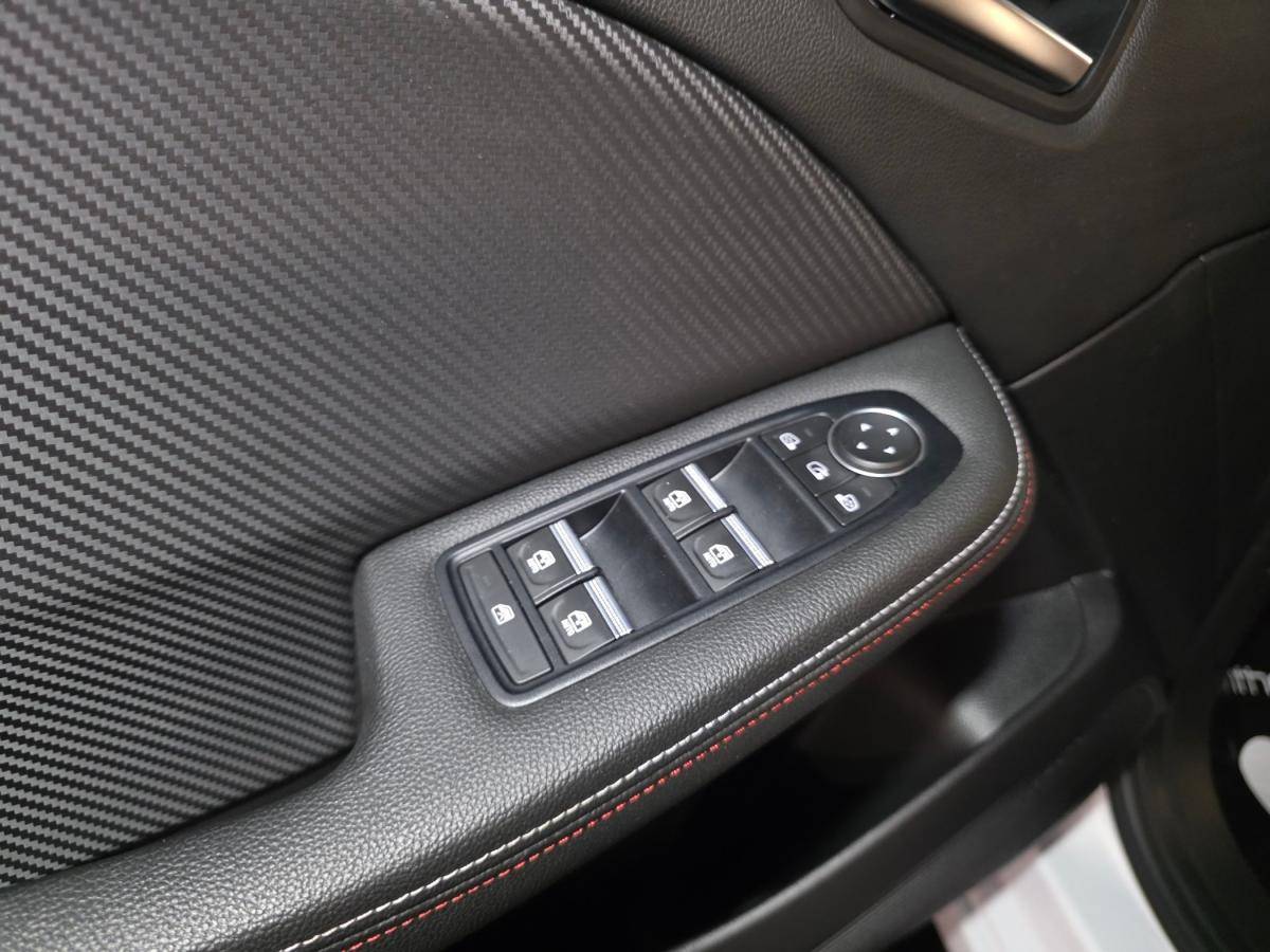 renault-clio-2021-gasolina-999cc