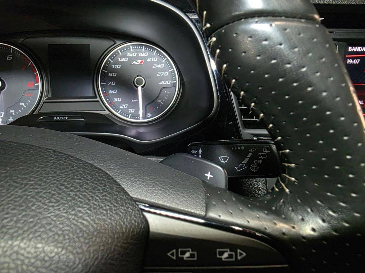 seat-leon-2014-gasolina-1984cc