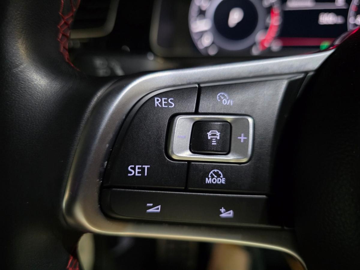 volkswagen-golf-2018-gasolina-1984cc