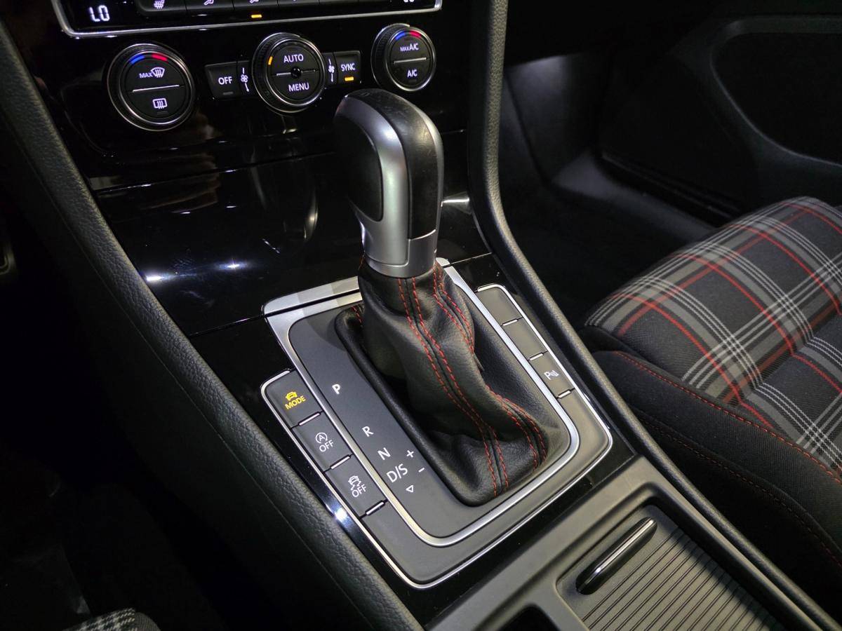 volkswagen-golf-2018-gasolina-1984cc