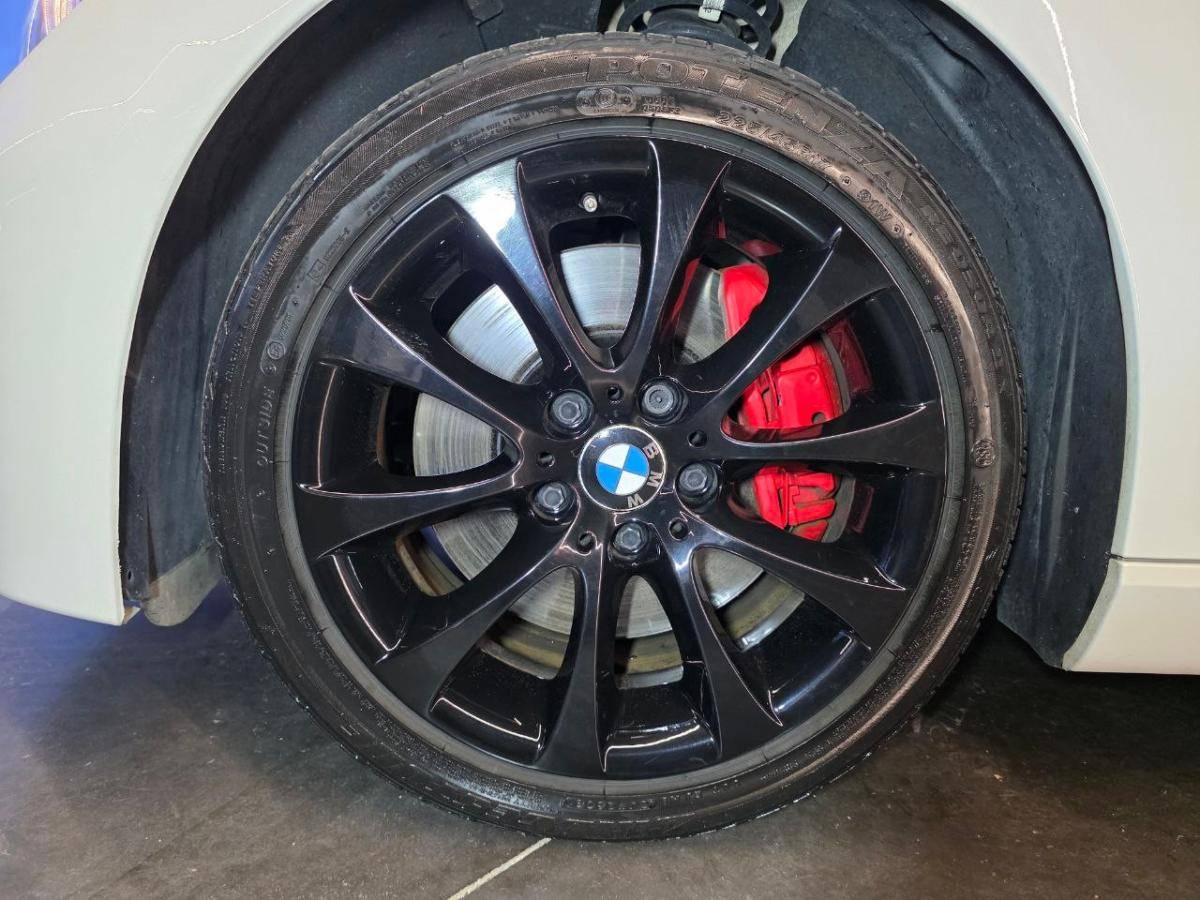 bmw-serie-3-2009-gasolina-2979cc