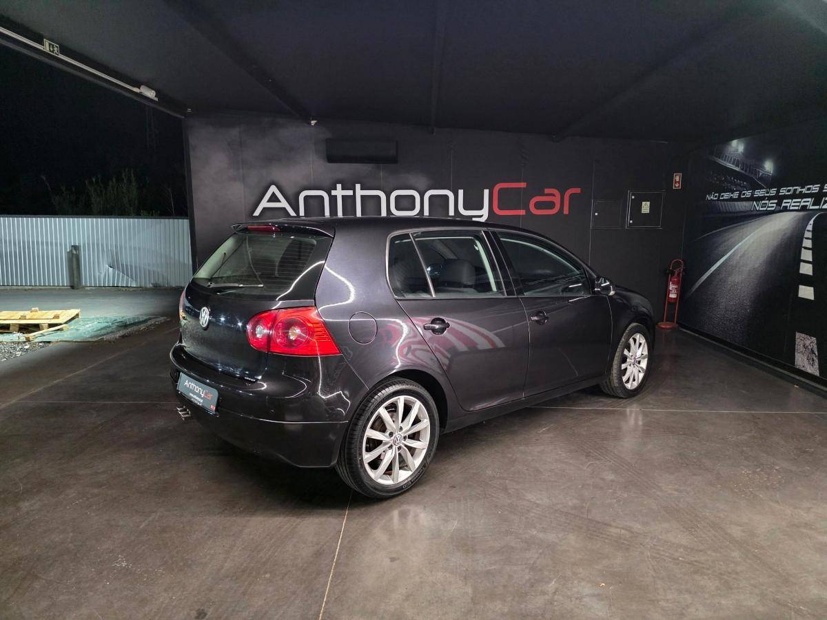 volkswagen-golf-2004-diesel-1896cc
