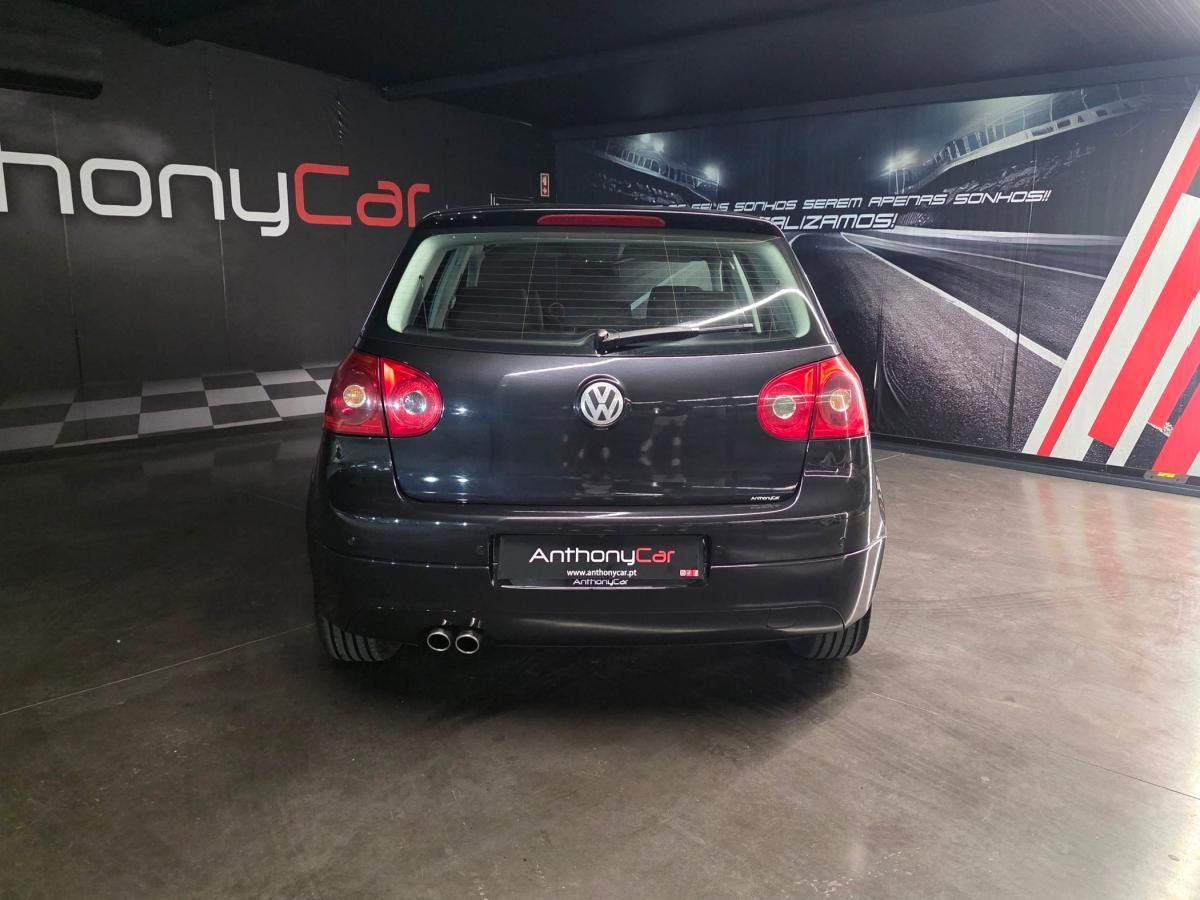 volkswagen-golf-2004-diesel-1896cc