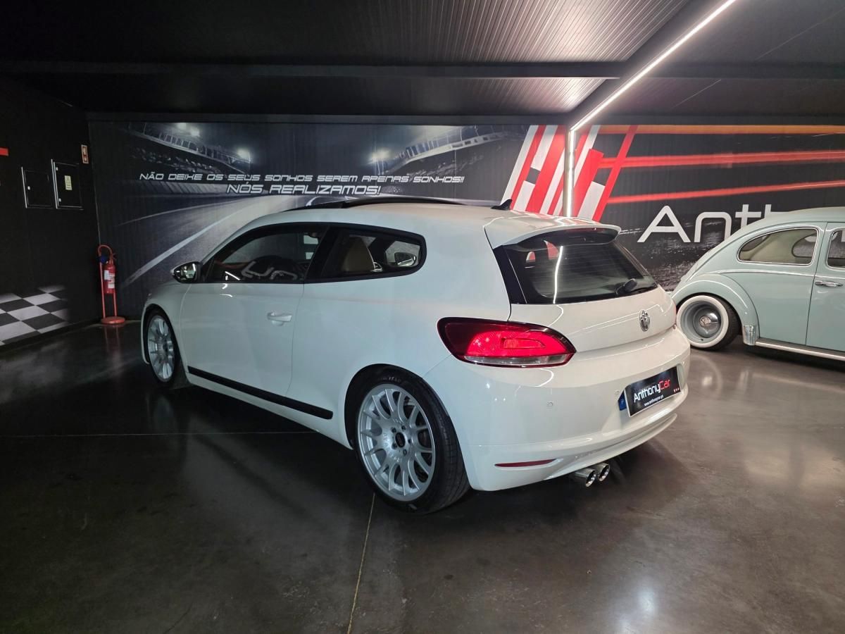volkswagen-scirocco-2010-diesel-1968cc
