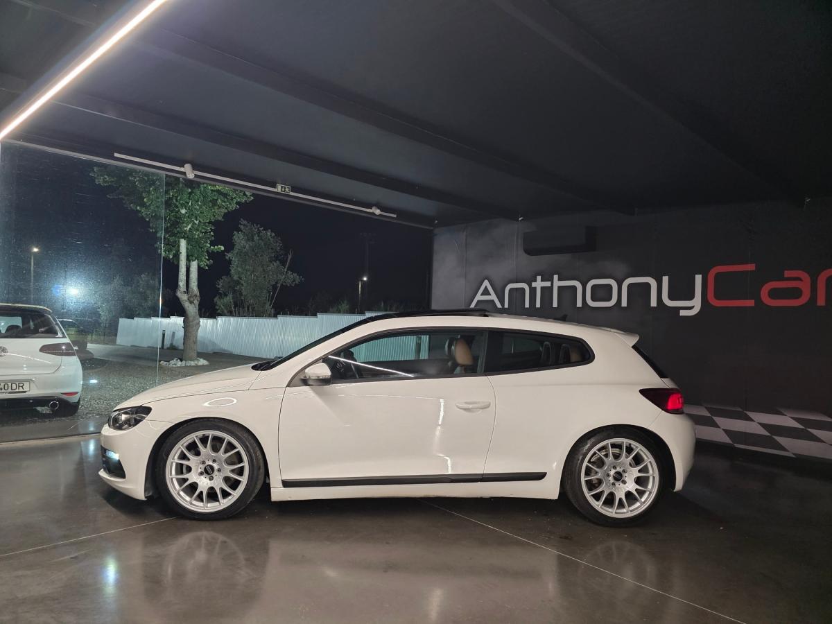 volkswagen-scirocco-2010-diesel-1968cc