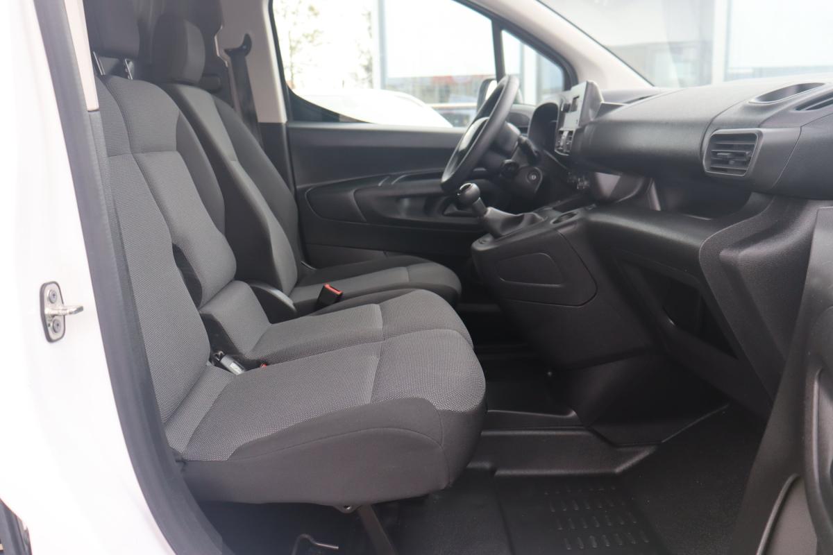 citroen-berlingo-2021-diesel-1499cc