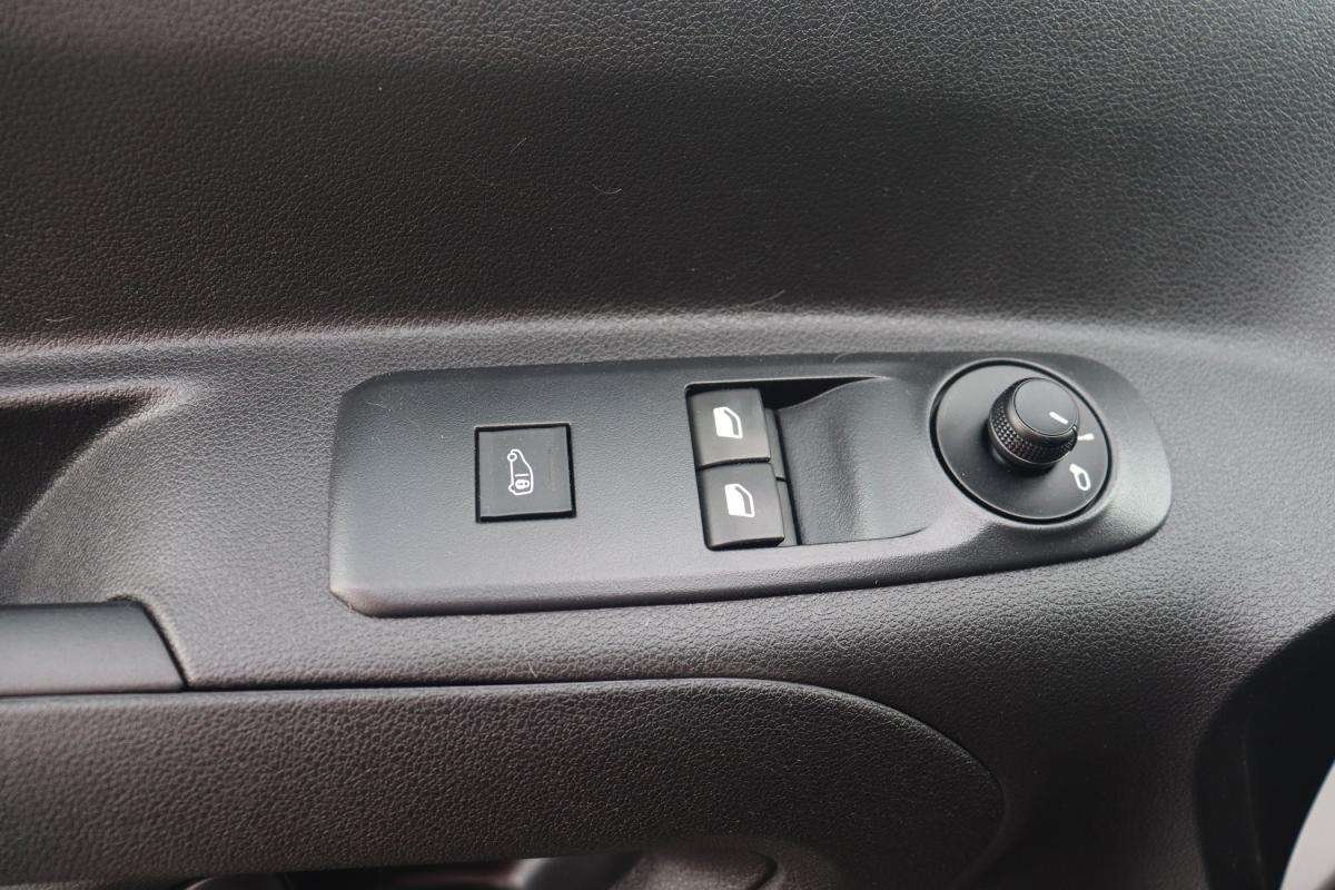 citroen-berlingo-2021-diesel-1499cc
