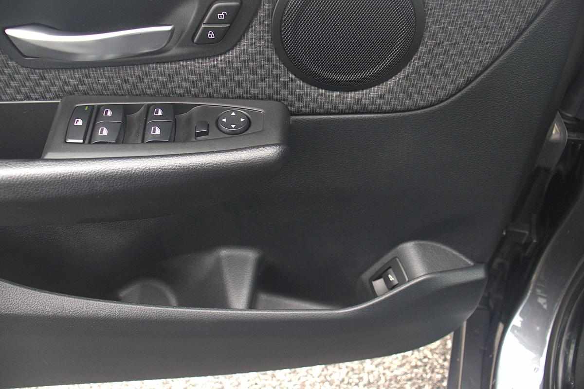 bmw-serie-2-216d-2019-diesel-1496cc