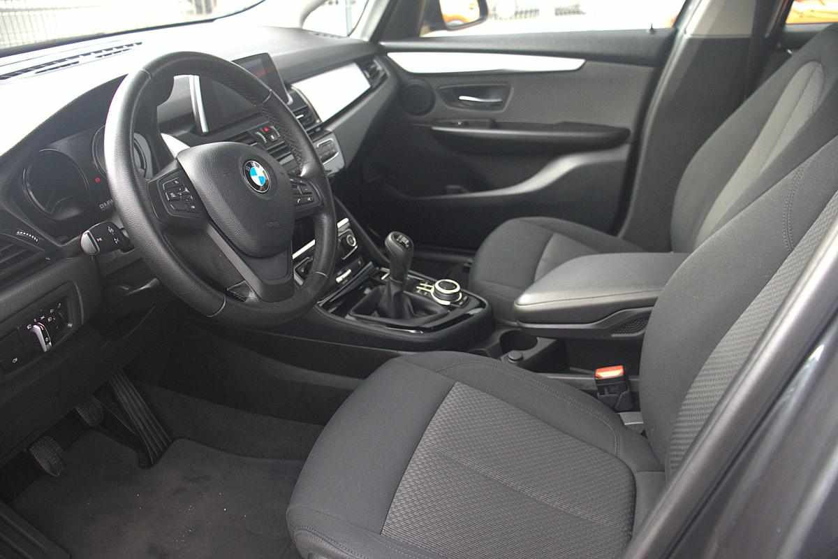 bmw-serie-2-216d-2019-diesel-1496cc