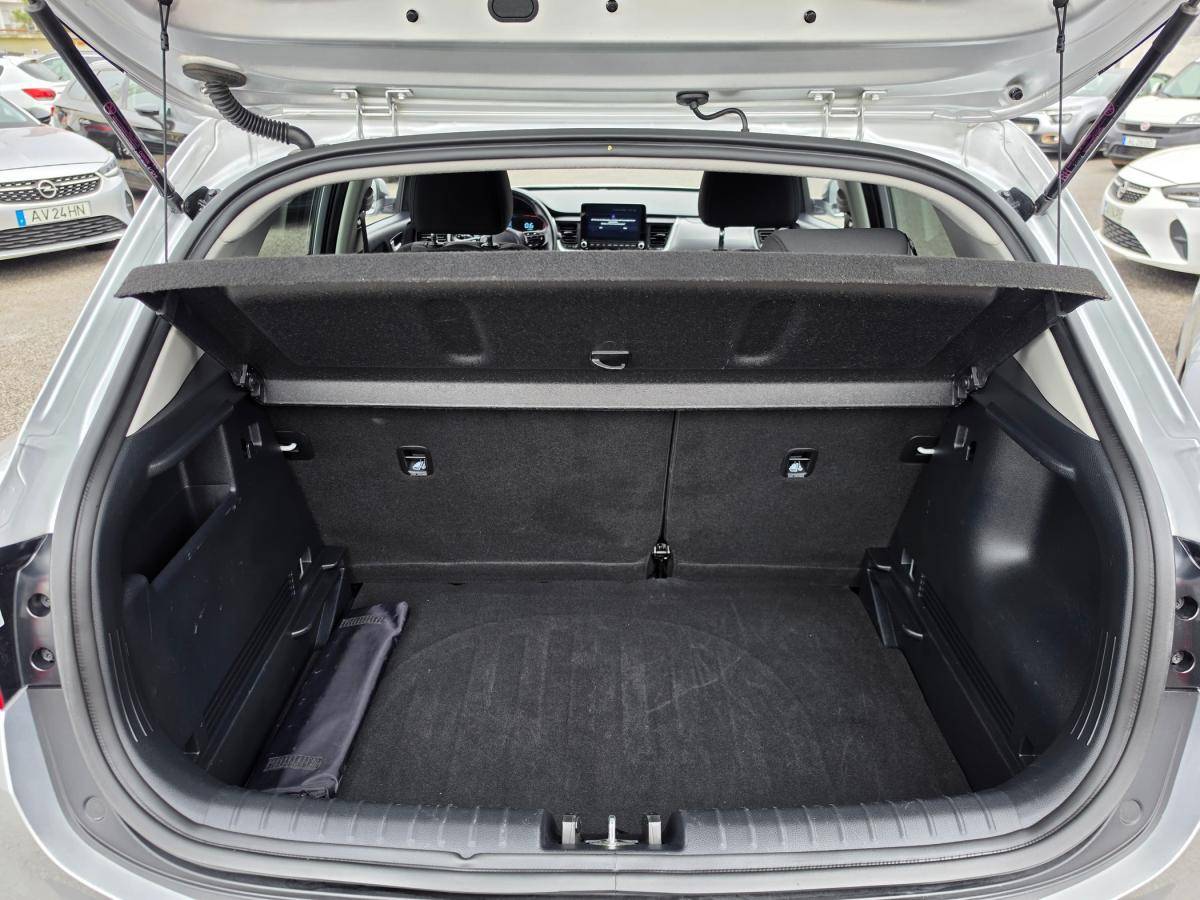 kia-stonic-2024-gasolina-1197cc
