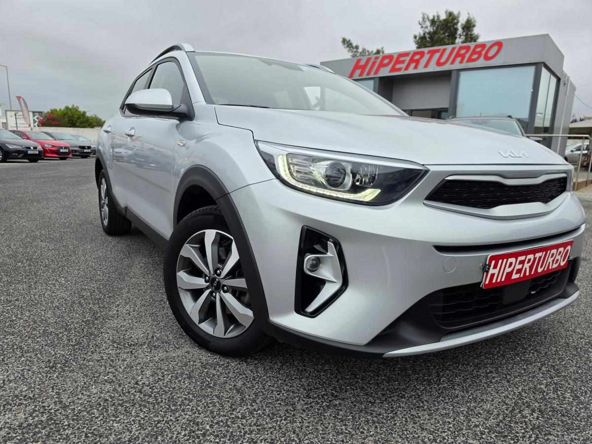 kia-stonic-2024-gasolina-1197cc