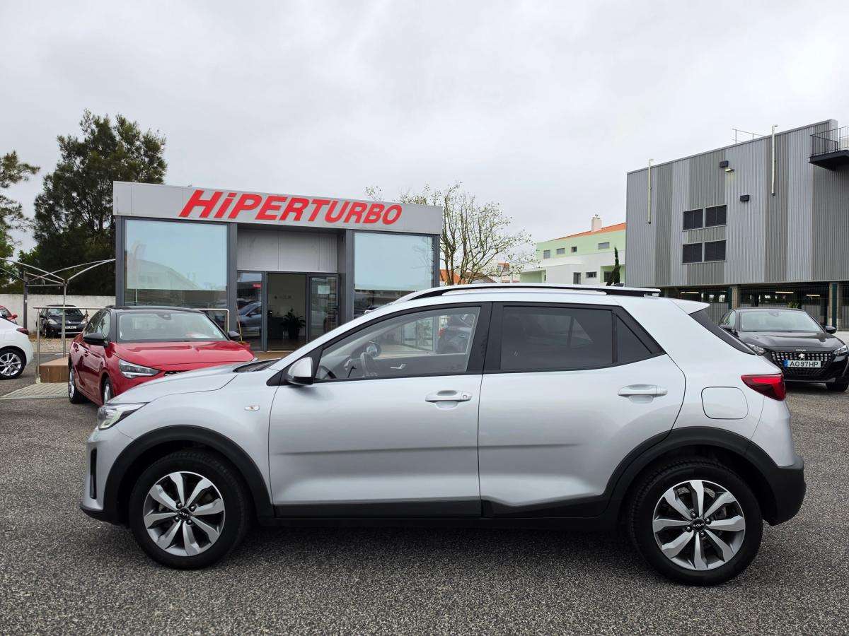 kia-stonic-2024-gasolina-1197cc