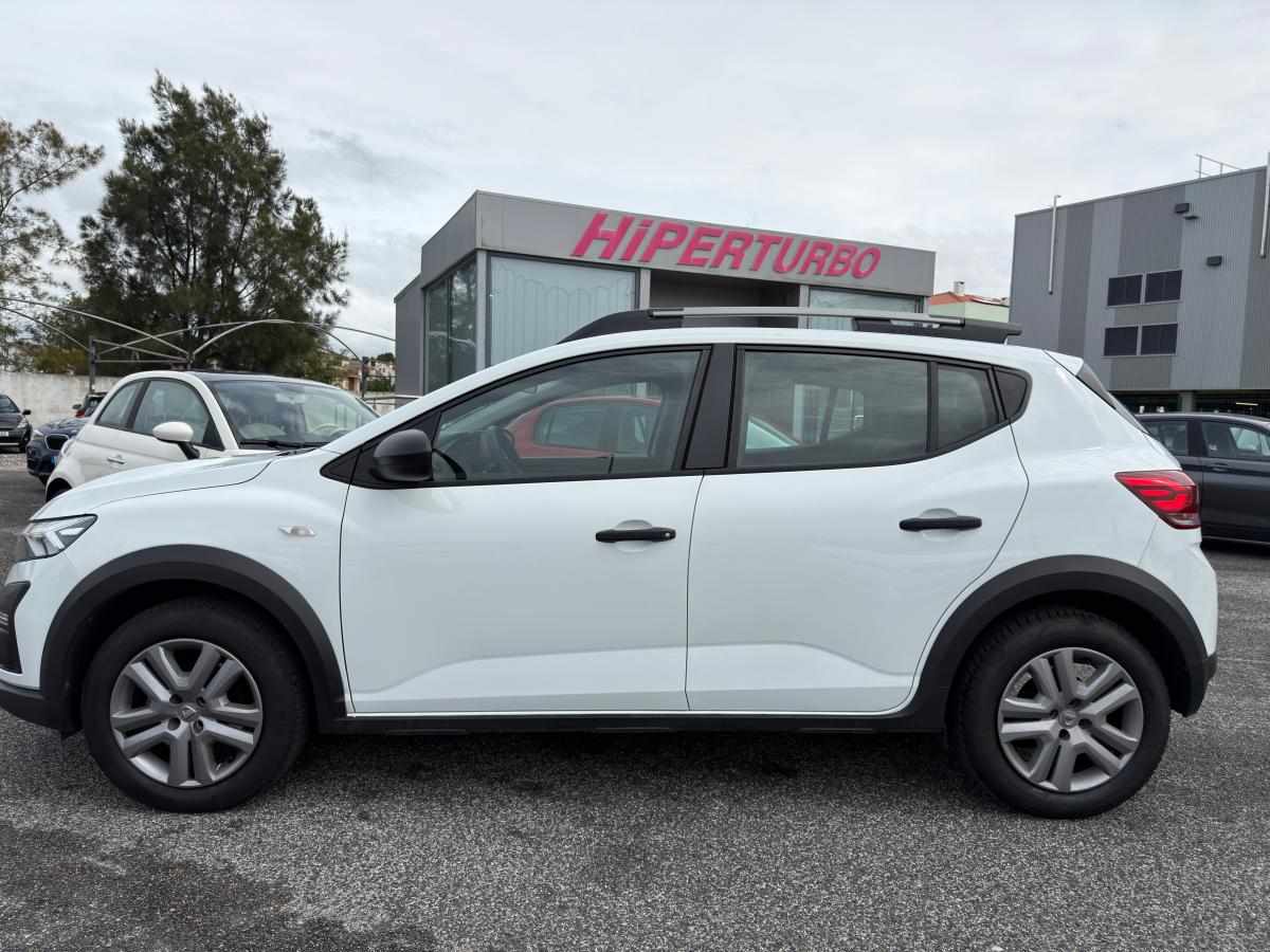 dacia-sandero-1-0-tce-2022-gasolina-999cc