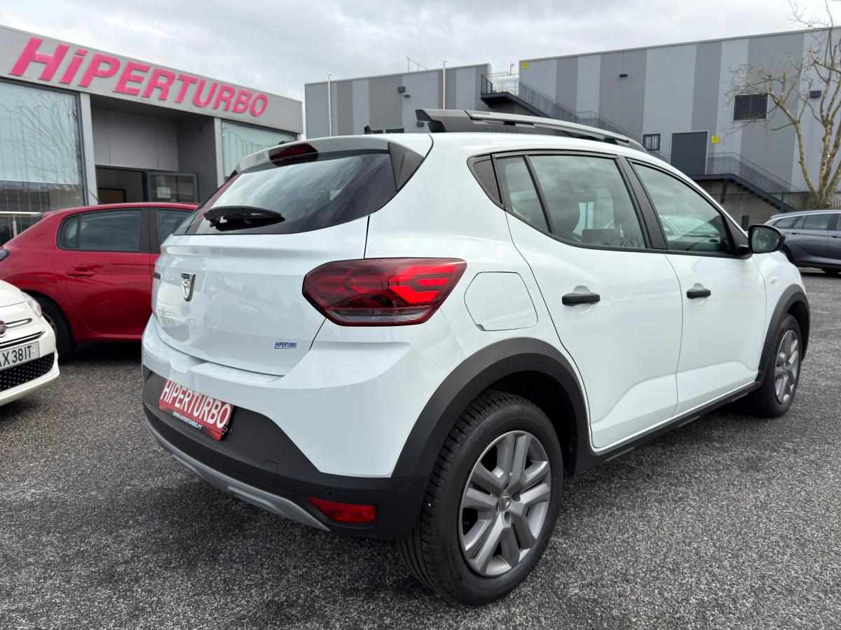 dacia-sandero-1-0-tce-2022-gasolina-999cc
