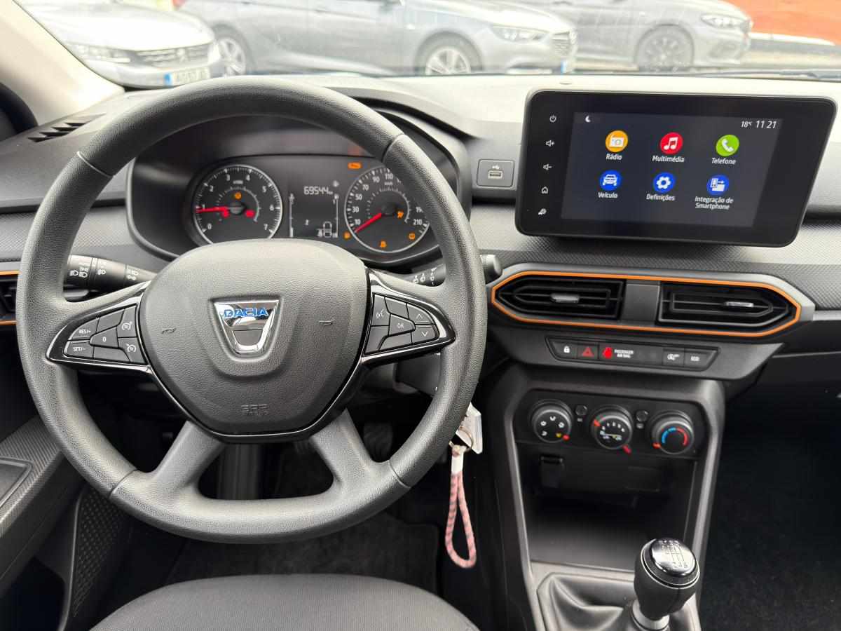 dacia-sandero-1-0-tce-2022-gasolina-999cc