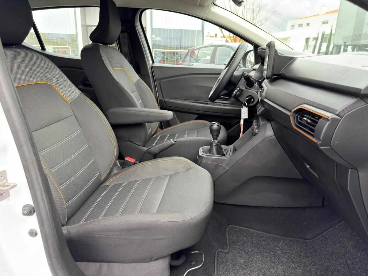 dacia-sandero-1-0-tce-2022-gasolina-999cc