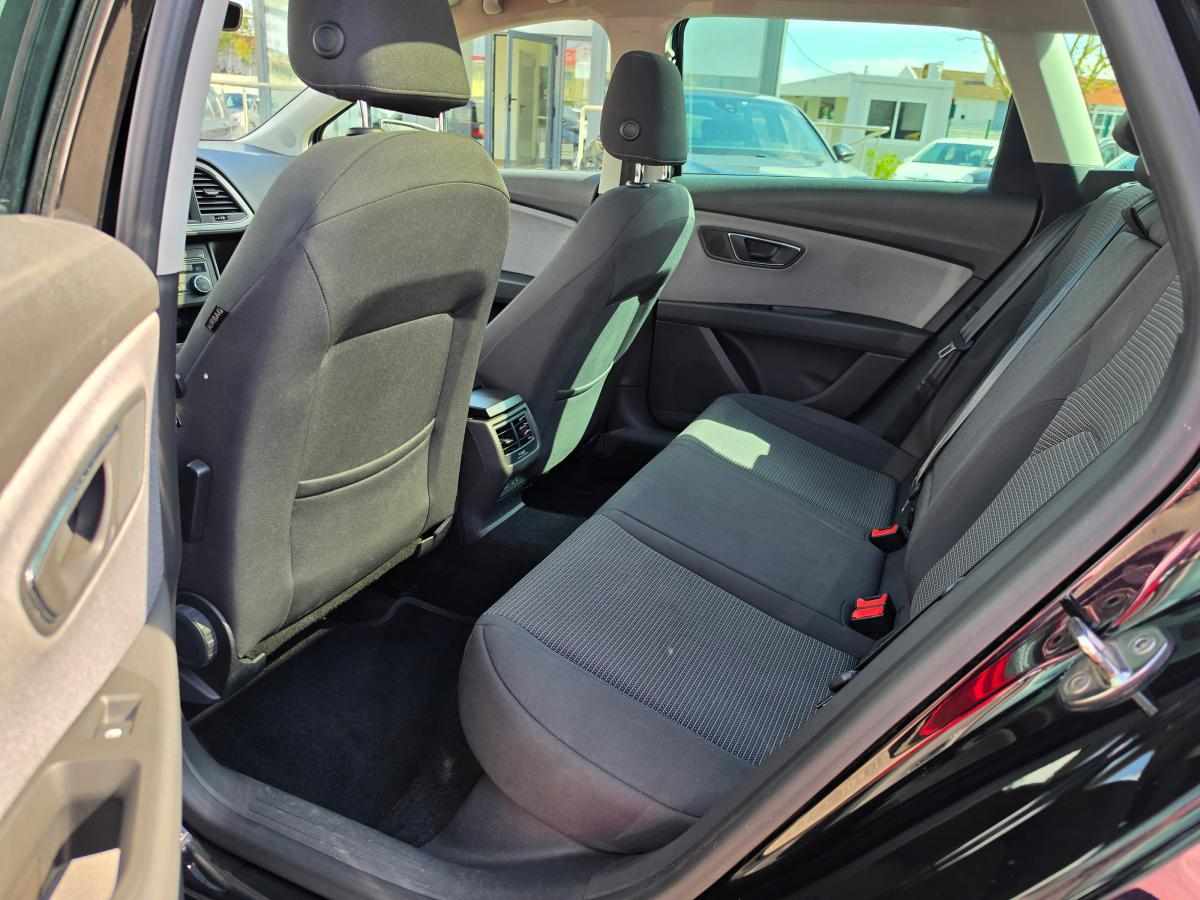 seat-leon-1-6-tdi-2020-diesel-1598cc