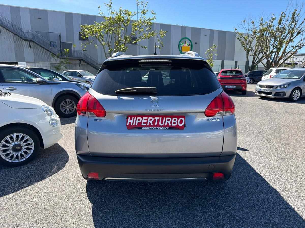 peugeot-2008-2016-gasolina-1199cc