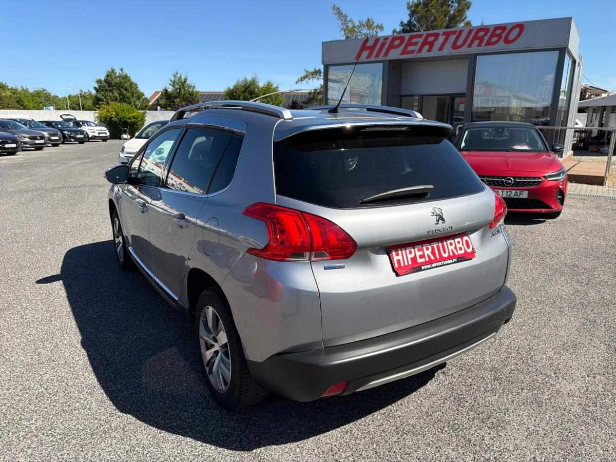 peugeot-2008-2016-gasolina-1199cc