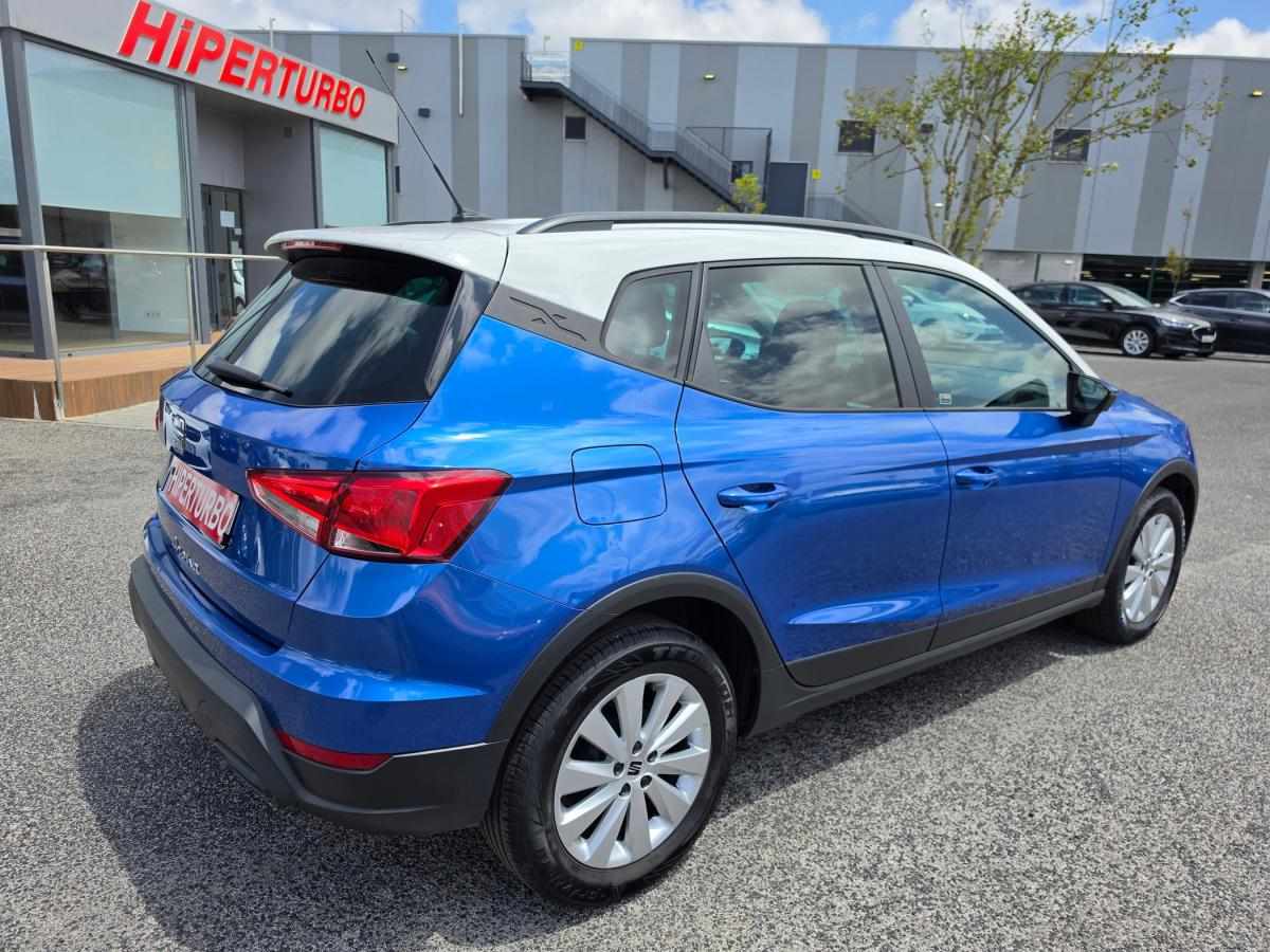 seat-arona-2023-gasolina-999cc