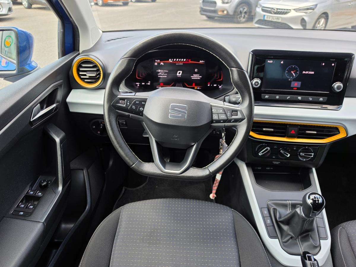 seat-arona-2023-gasolina-999cc