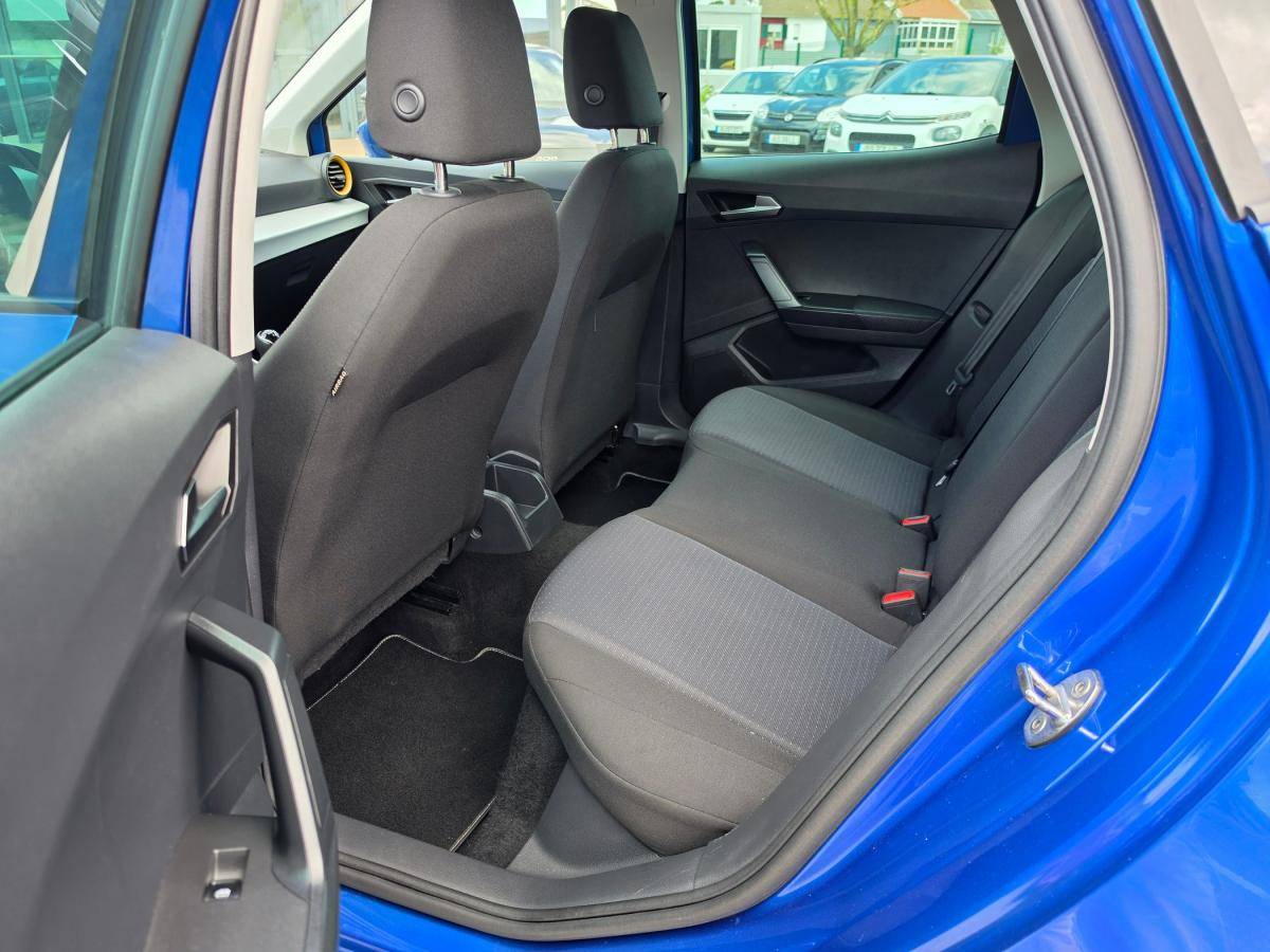 seat-arona-2023-gasolina-999cc