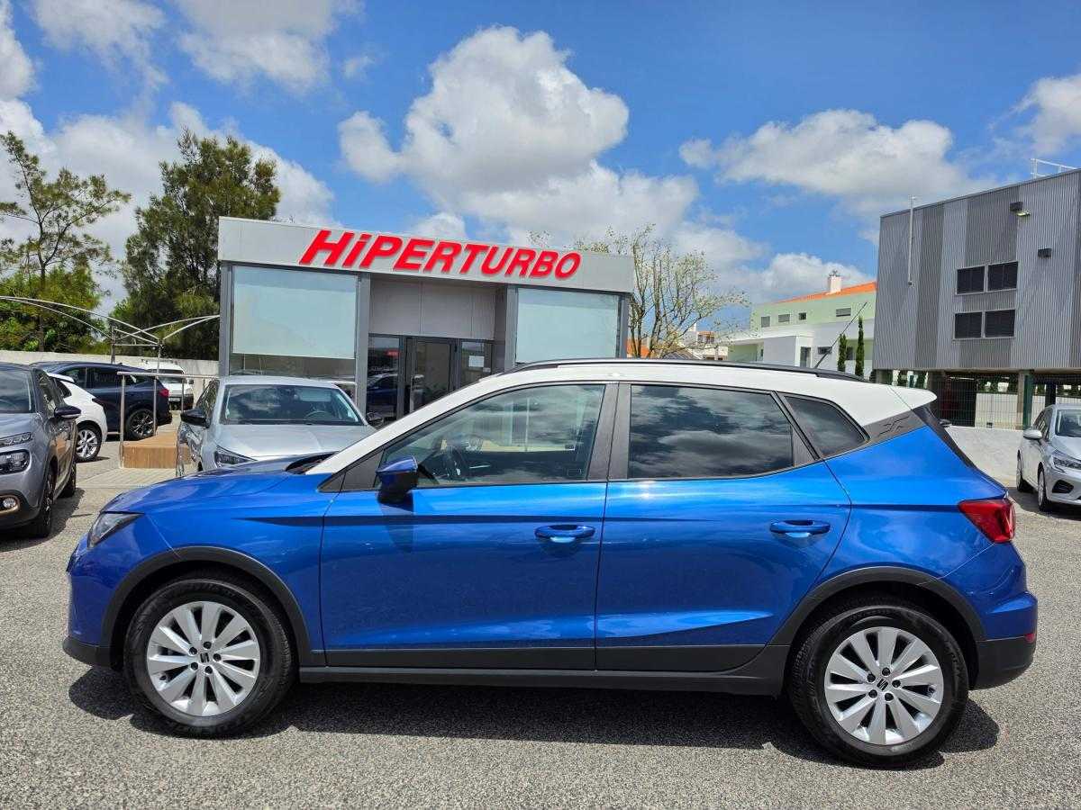 seat-arona-2023-gasolina-999cc