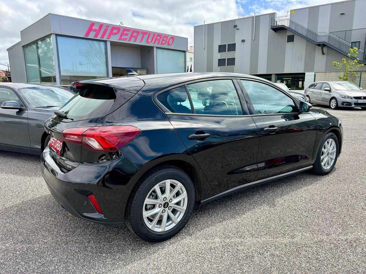 ford-focus-2022-diesel-1499cc